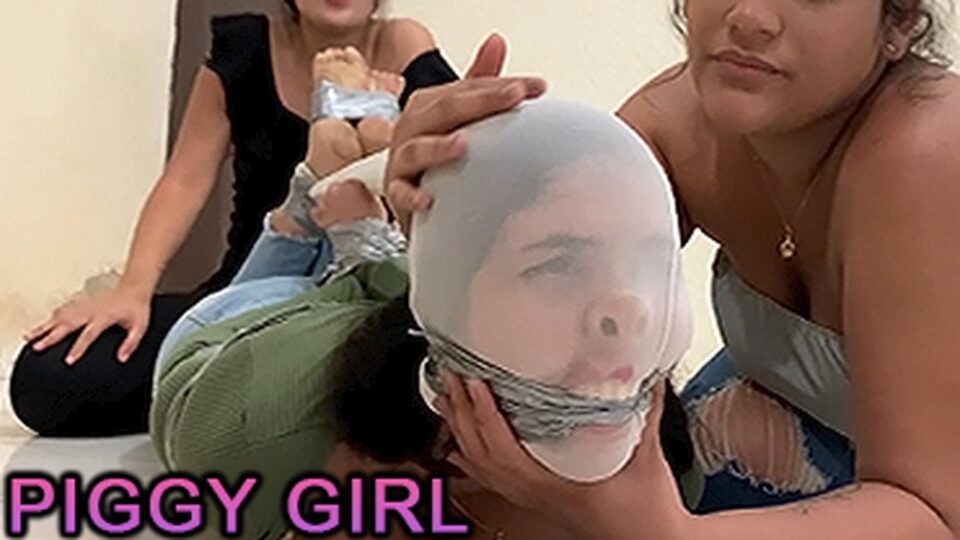 Alexa Turned Into Little Miss Piggy — poster