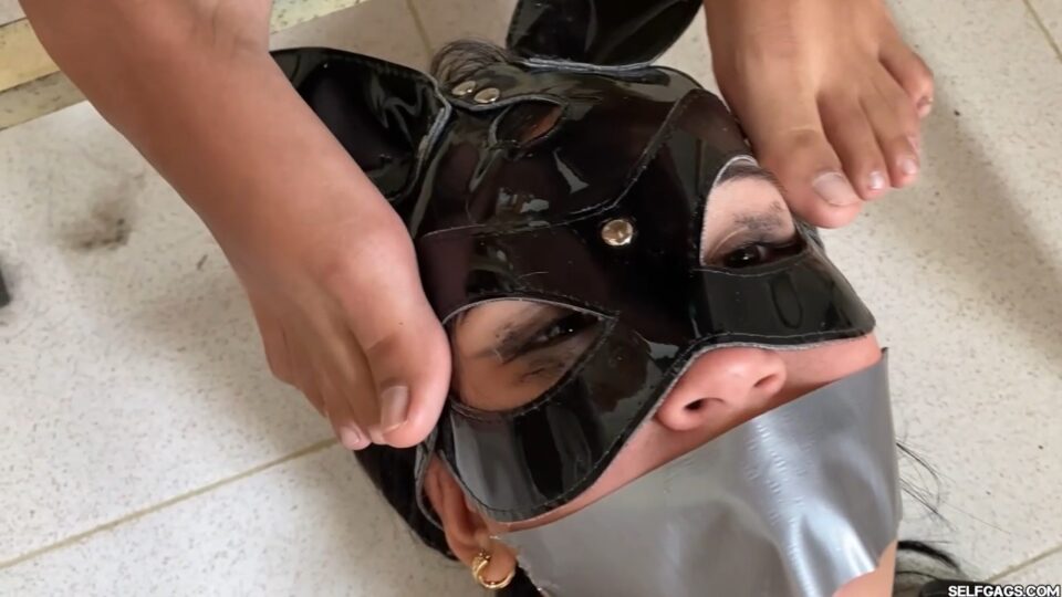 Barby’s Week As A Slave – DAY 5: The Party Girl’s Personal Assistant — gallery-8