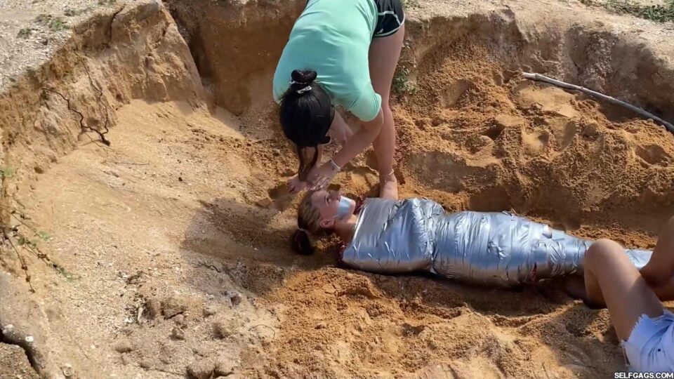 Buried Our Stupid Co-Worker On The Beach — gallery-4