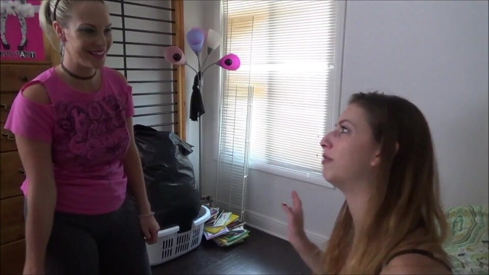 Desperate Hottie Turned Mistress Vicky’s Panty Cleaning Handgag Slave! — gallery-2