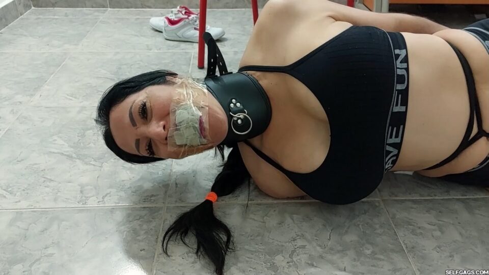 Elvira’s Domme Session With Laura — gallery-6