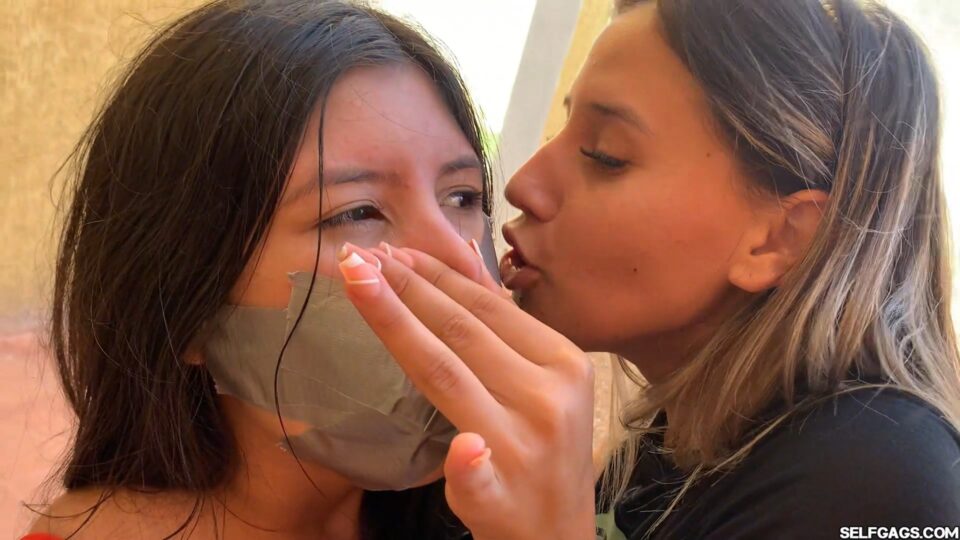 Famous TikTok Influencer Tied By Bitch During Livestream — gallery-5