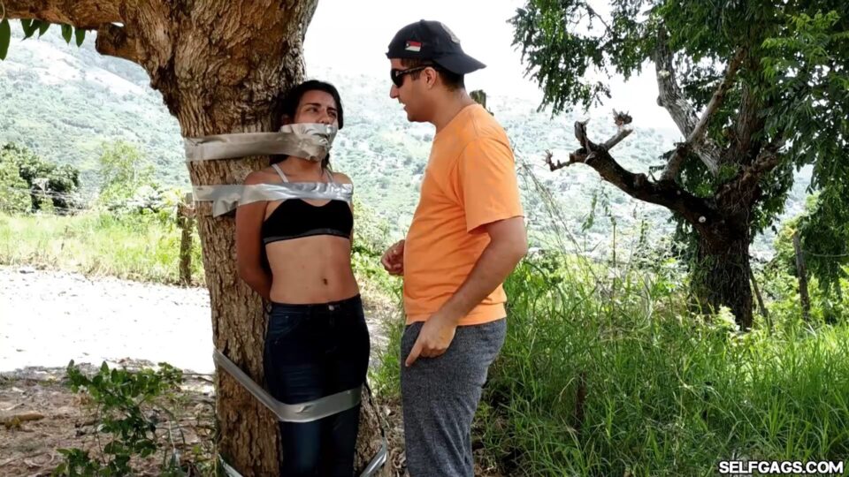 Help!!! He Duct Taped Me To A Tree! — gallery-4