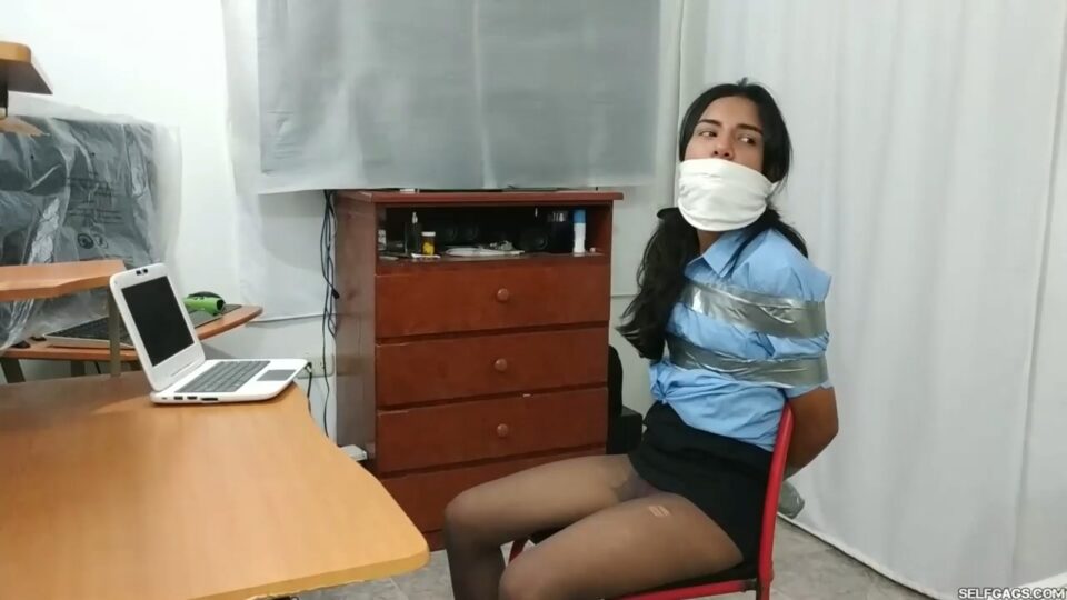 Homeschooled Girl Fails Test And Gets Punished With Bondage — gallery-8