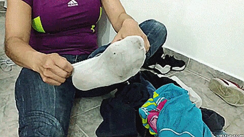 Just Do The Fucking Laundry Maria!!! — gallery-2