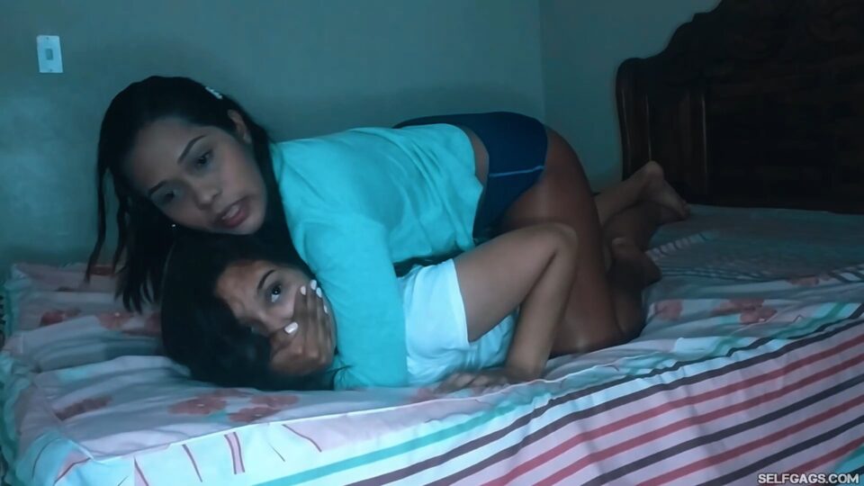 Sensual Bed Handsmother From Behind — gallery-5