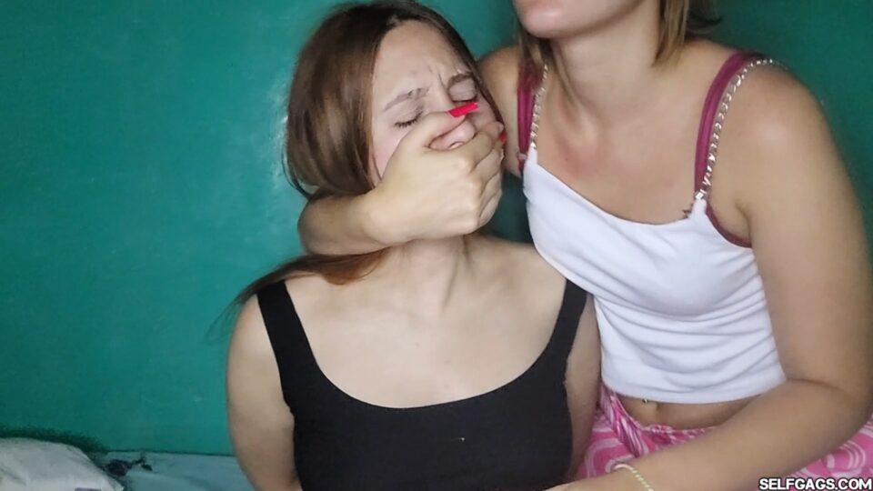 Sexy Roommate Handgag Session in South America (Part 1 of 2) — gallery-2
