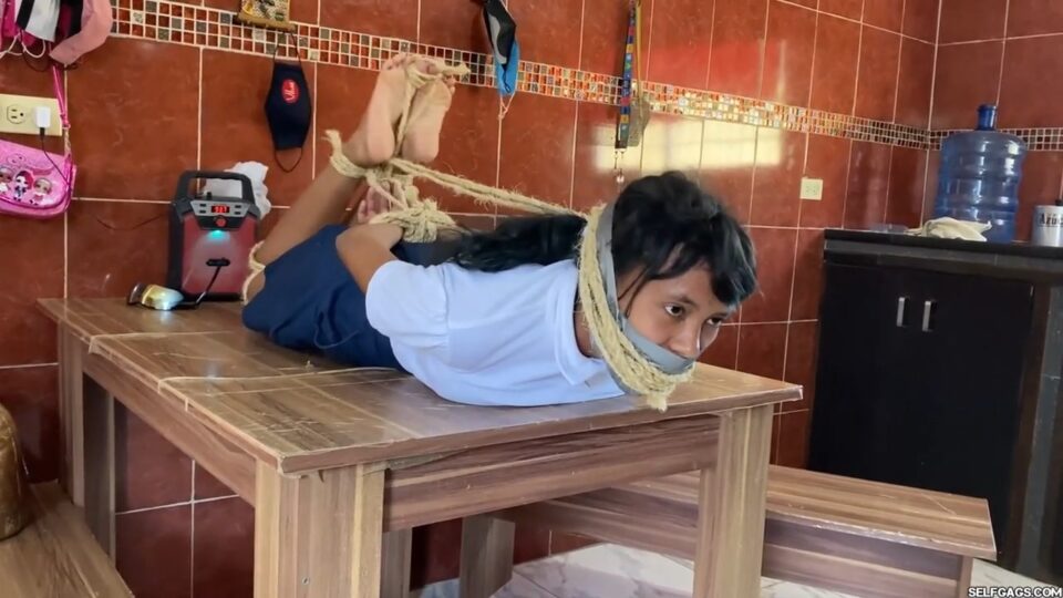 She Really Need The Babysitting Job But First She Must Learn To Play Tie-Up Games! — gallery-8