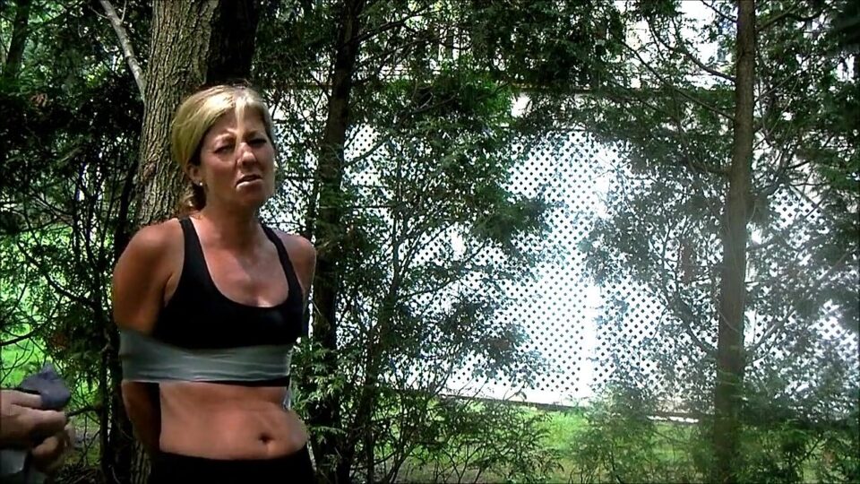 Snatched MILF Jogger — gallery-1