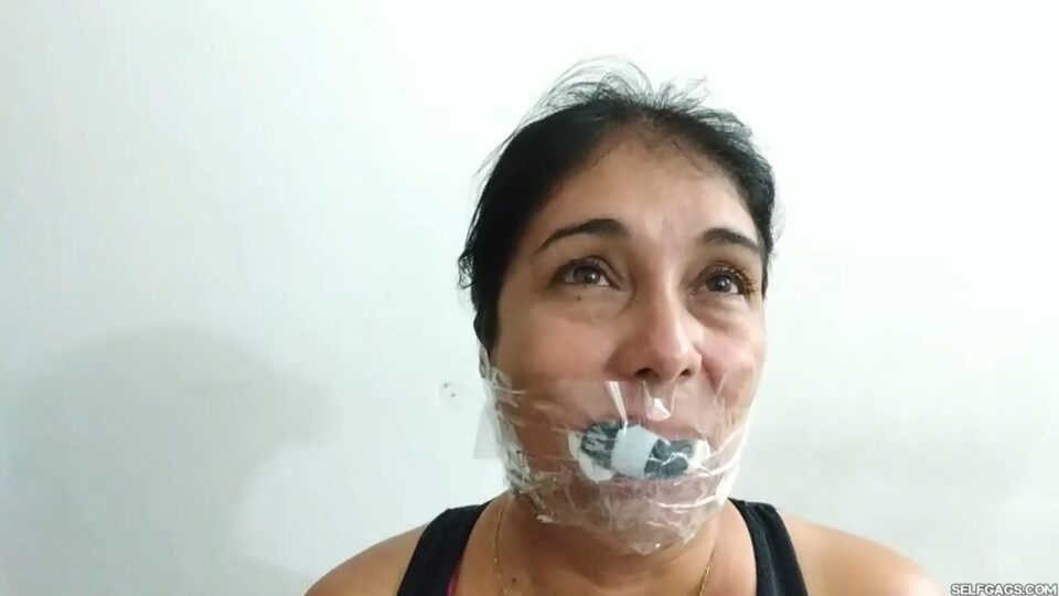 Stepmom VS Stepdaughter: Who Can Make The Biggest Gags? — gallery-2
