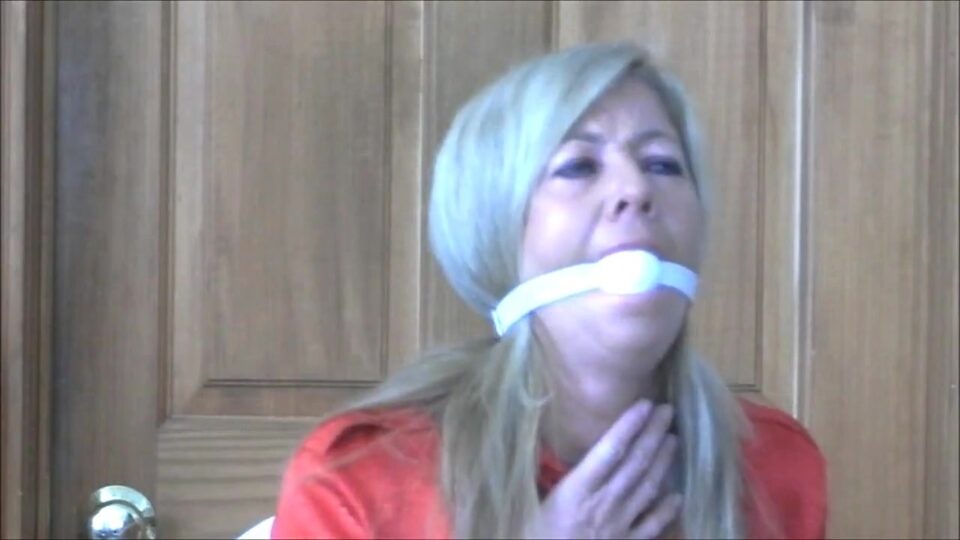 Stepmommy’s Choice: Which gag to use on my bratty stepdaughter? (Episode 1 of 2) — gallery-2