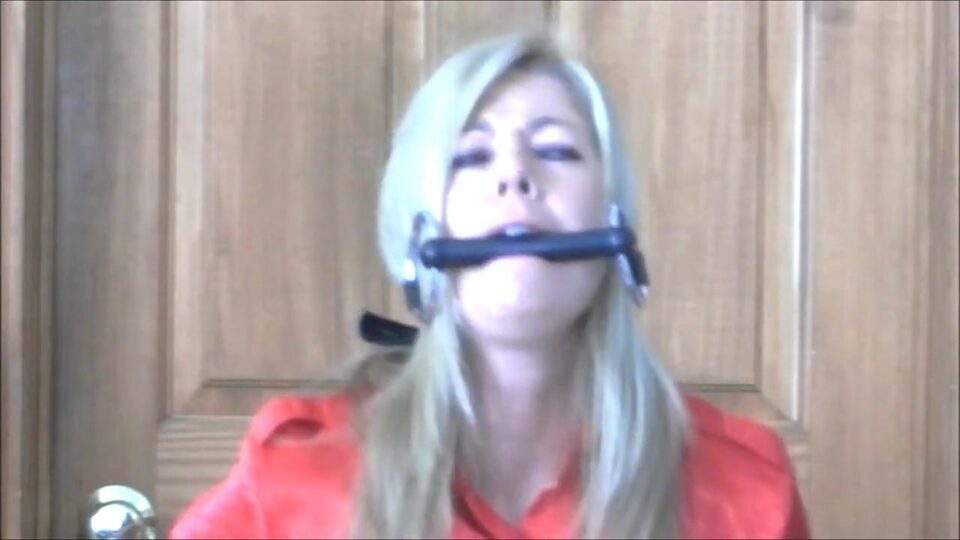 Stepmommy’s Choice: Which gag to use on my bratty stepdaughter? (Episode 1 of 2) — gallery-4