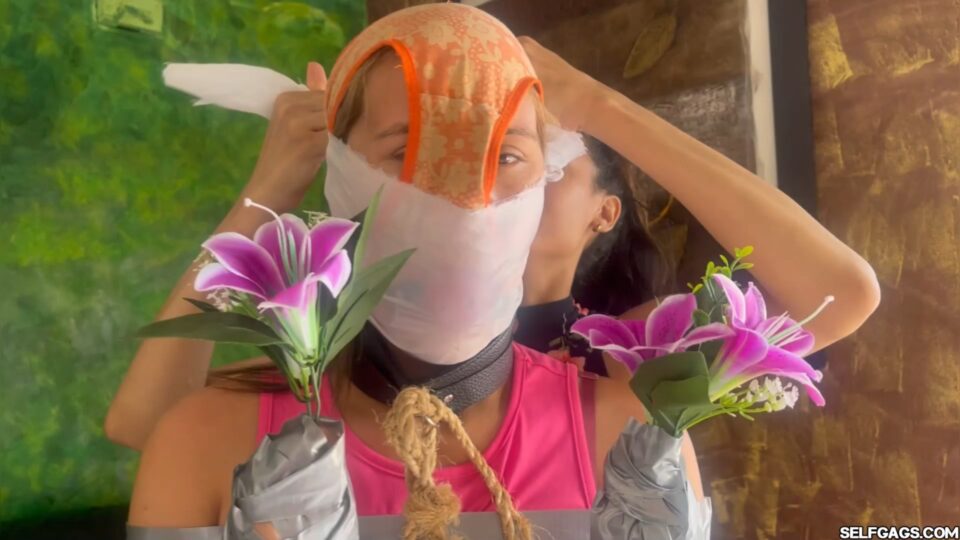 Straight Girl Turned Lesbian Bondage Slave On Valentine’s Day — gallery-6