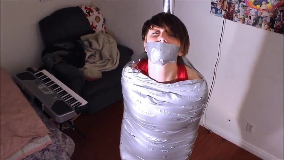 Stripper Mummified At Home — gallery-5