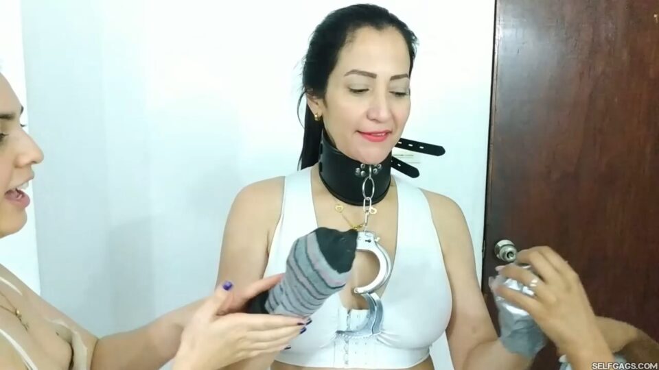 The Kinky Stepmom, The Lesbian Lover And The Curious Stepdaughters! (Episode 1 of 2) — gallery-5