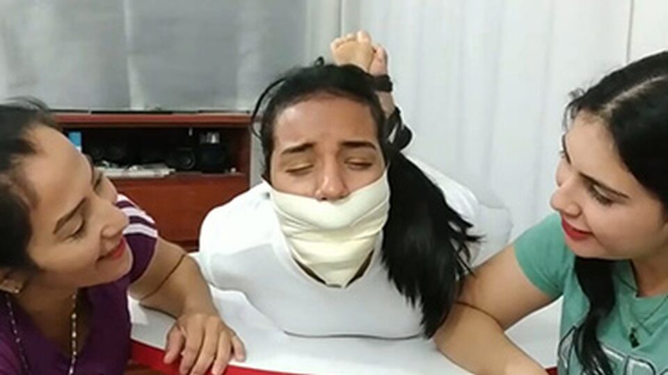Tough Table Hogtie and a Mega Microfoam Tapegag For Maria Martinez! — gallery-8