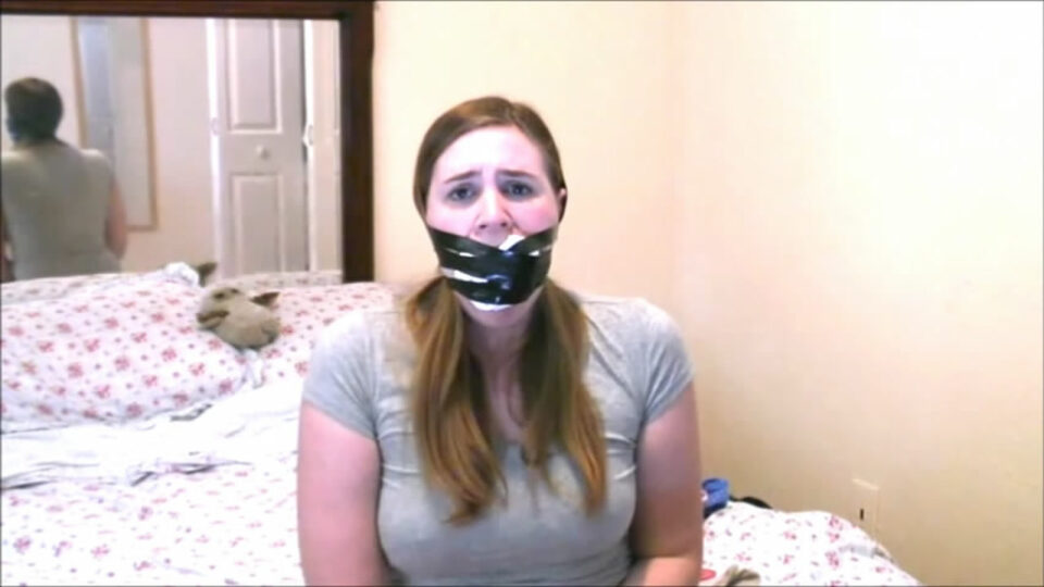 alex-plays-a-damsel-part-1-the-kinky-girlfriend-gallery-05