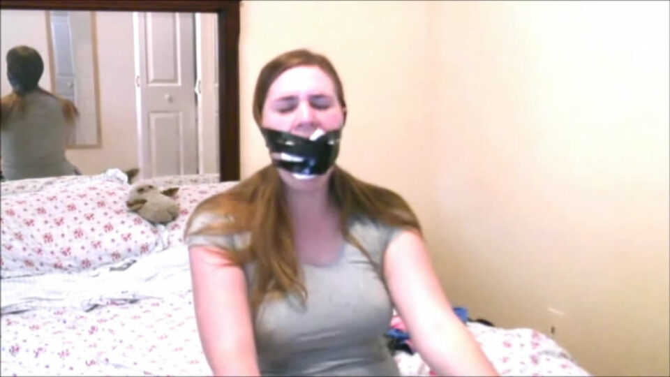 alex-plays-a-damsel-part-1-the-kinky-girlfriend-gallery-07