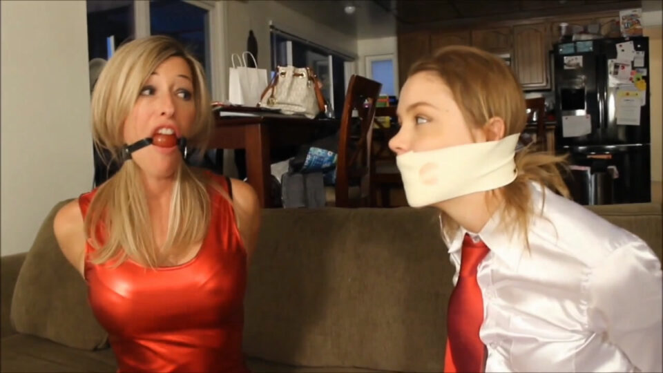 the-milf-the-burglar-and-the-bitch-episode-1-of-2-gallery-06